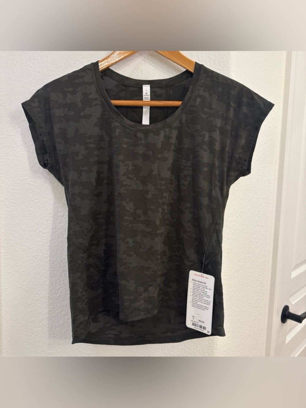 NWT Lululemon Miles Ahead Short Sleeve t-Shirt Deep Camo Green 4